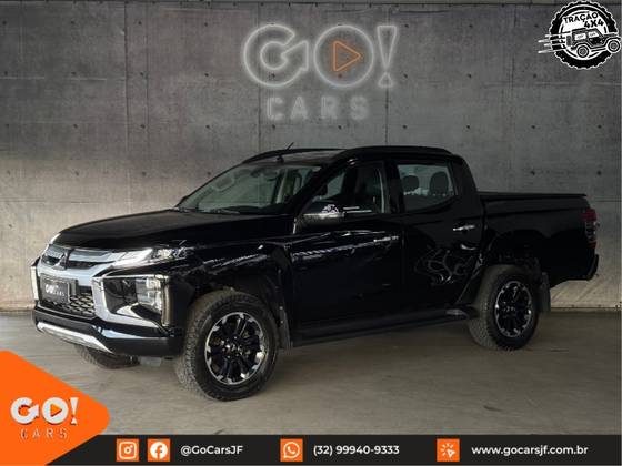 MITSUBISHI L200 TRITON 2.4 16V TURBO DIESEL SPORT HPE CD 4P 4X4 AUTOMÁTICO MITSUBISHI L200 TRITON 2.4 16V TURBO DIESEL SPORT HPE CD 4P 4X4 AUTOMÁTICO